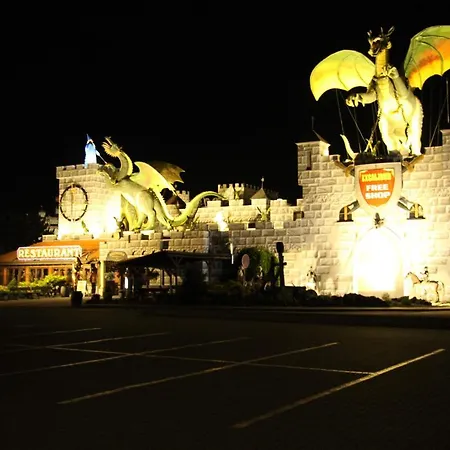 Merlin's Camp Kamp alanı